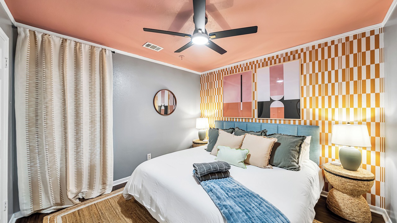 Photo of Bedroom in South Shore Harbour