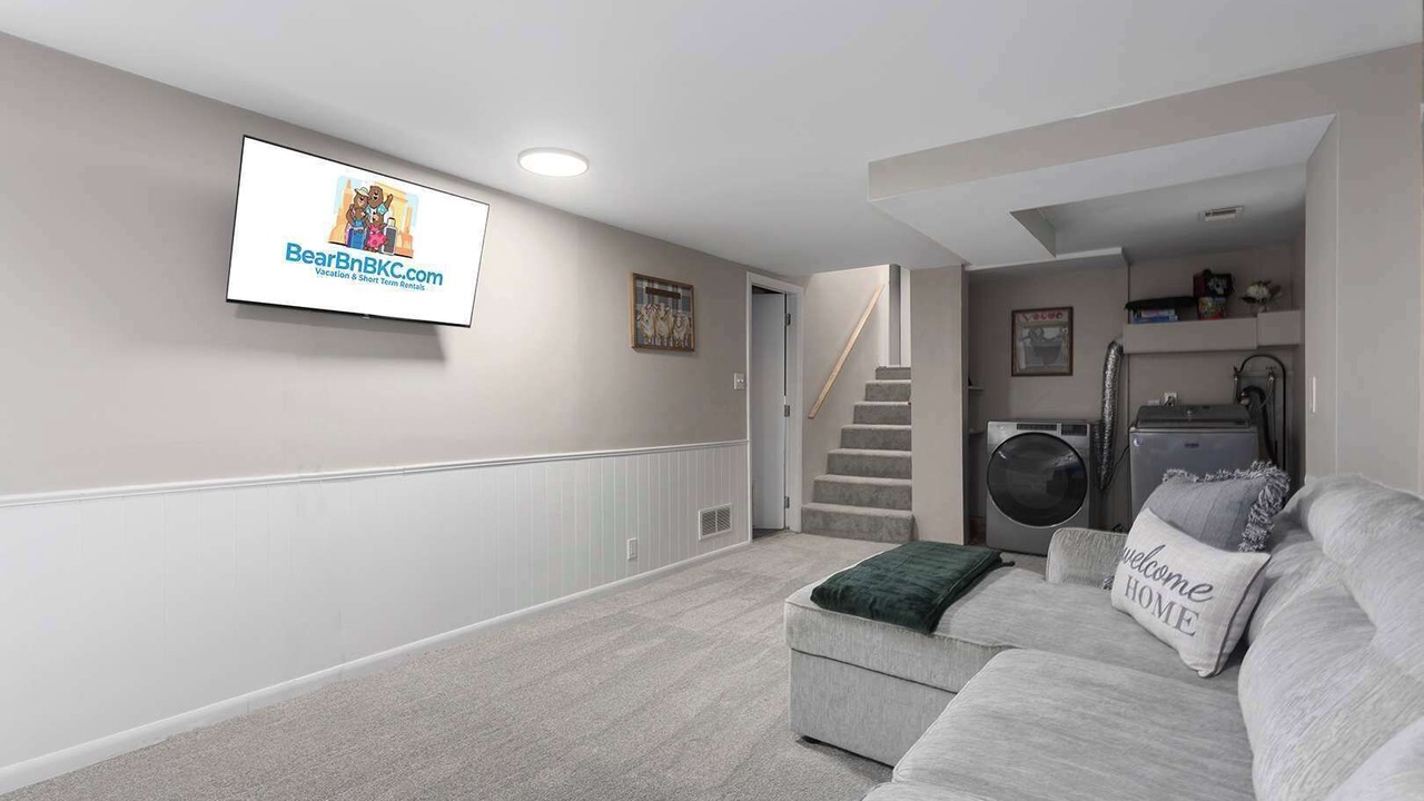 Photo of Livingroom in Shawnee