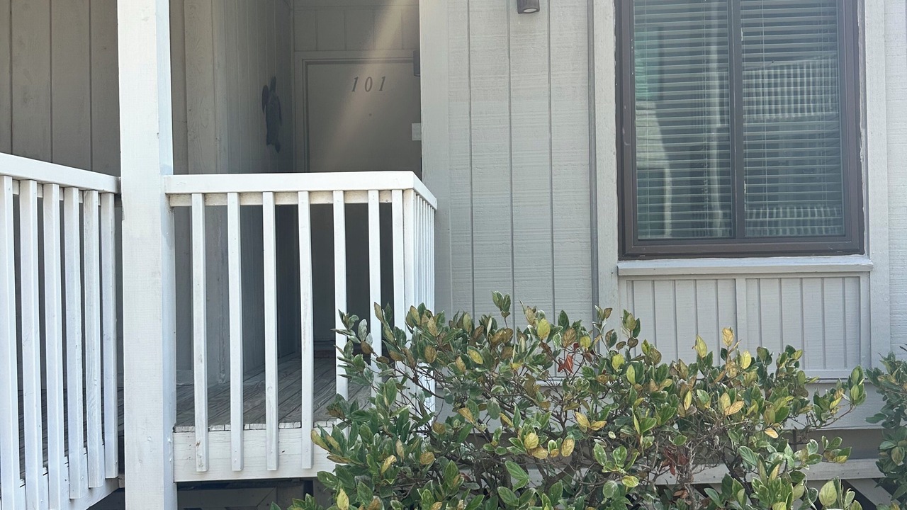 Photo of Outdoor in Oceanmarsh Subdivision