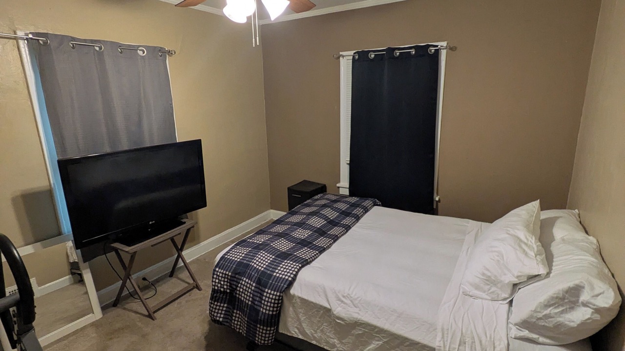 Photo of Bedroom in Foxtown East