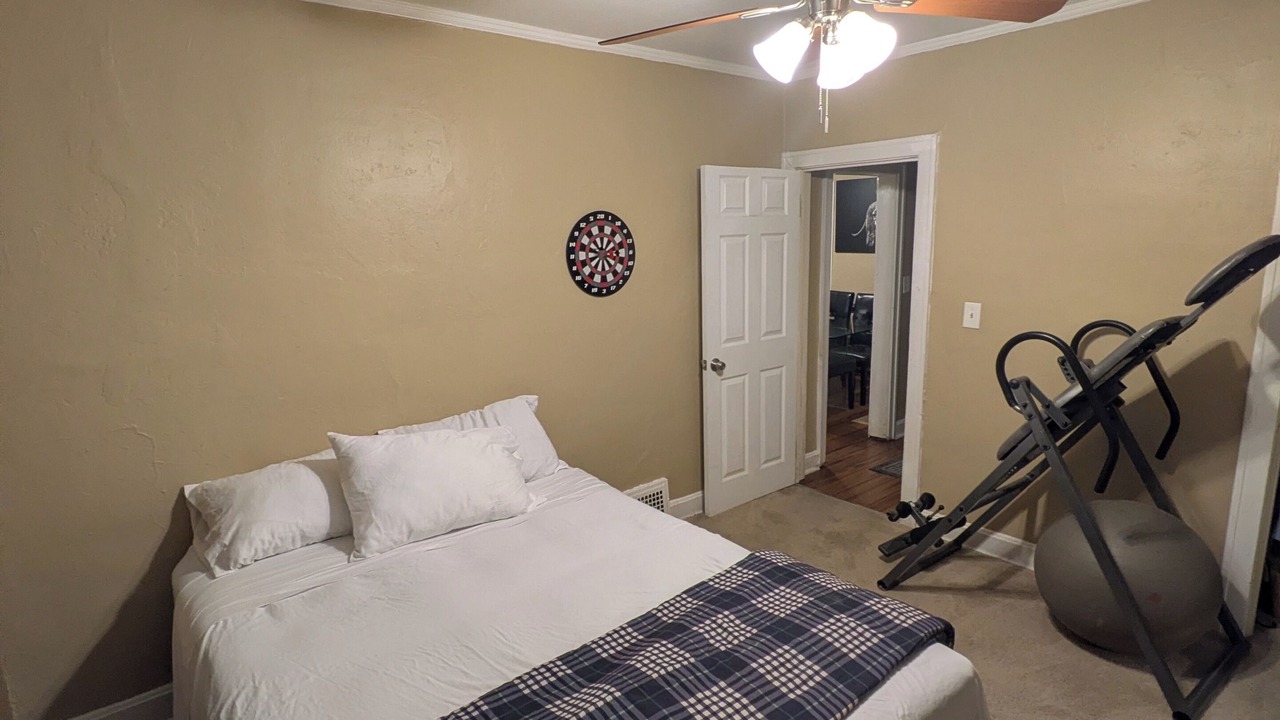 Photo of Bedroom in Foxtown East