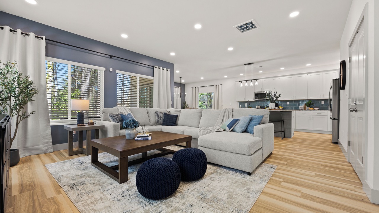 Photo of Livingroom in Mableton