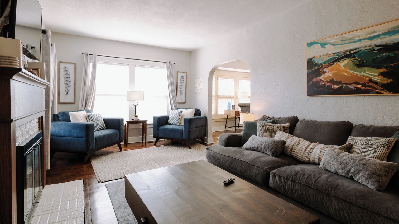 Photo of Livingroom in Kansas City