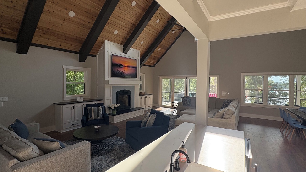 Photo of Livingroom in Huntcliff