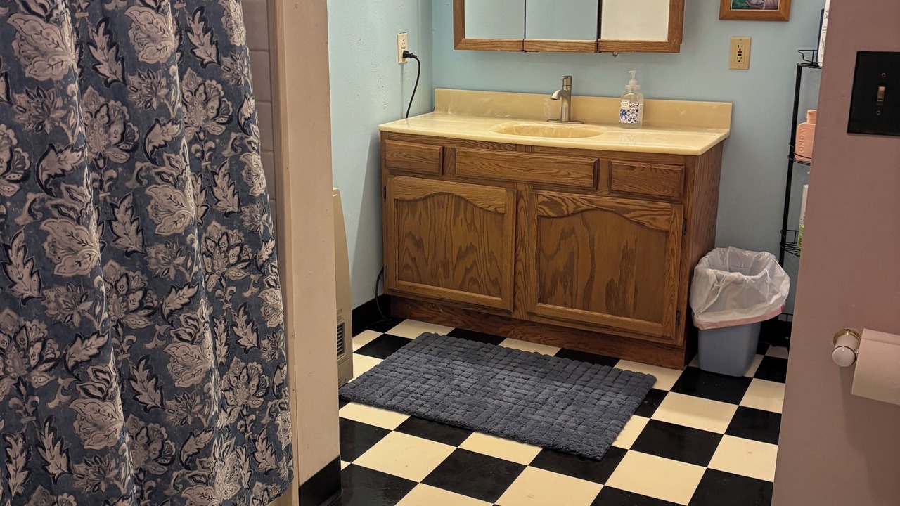 Photo of Bathroom in Seward