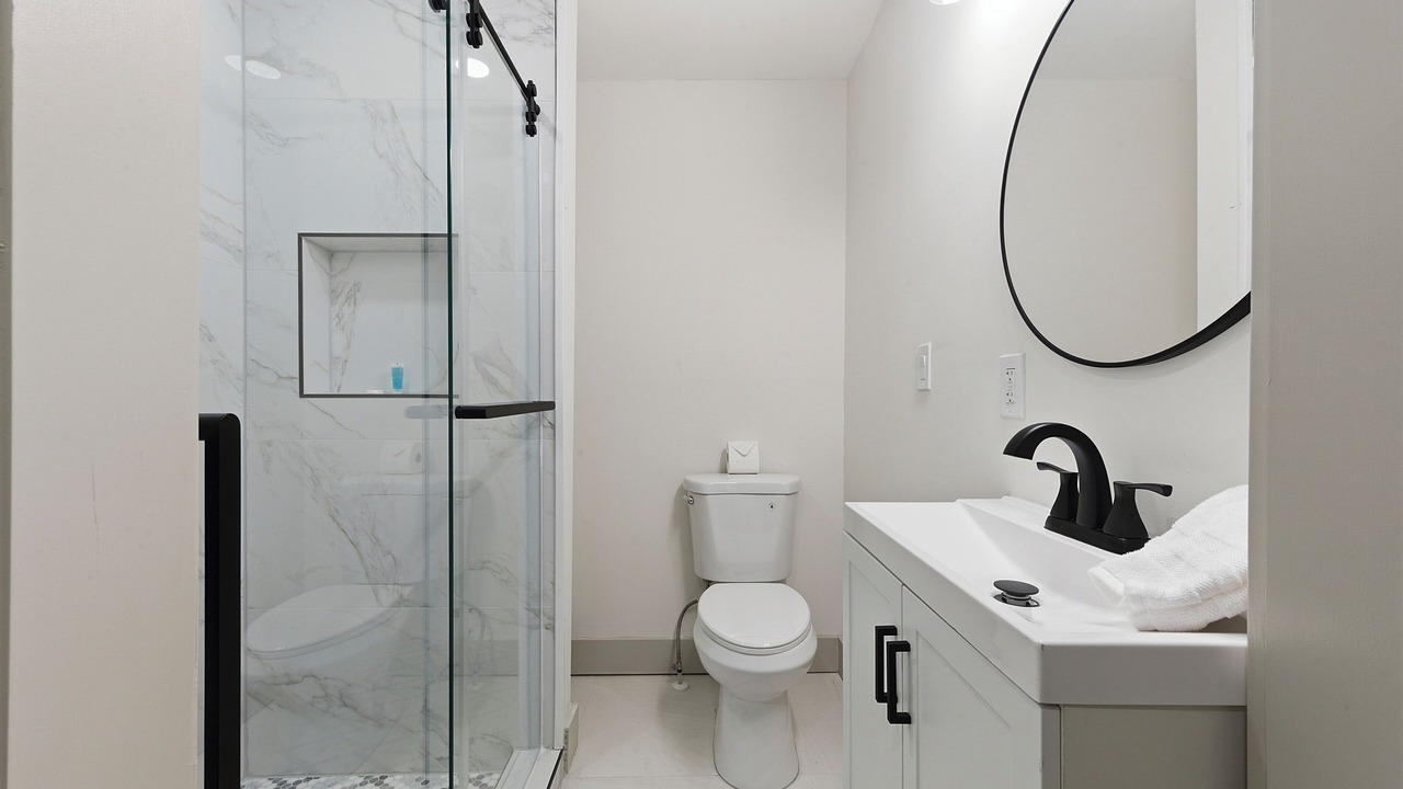 Photo of Bathroom in Mableton