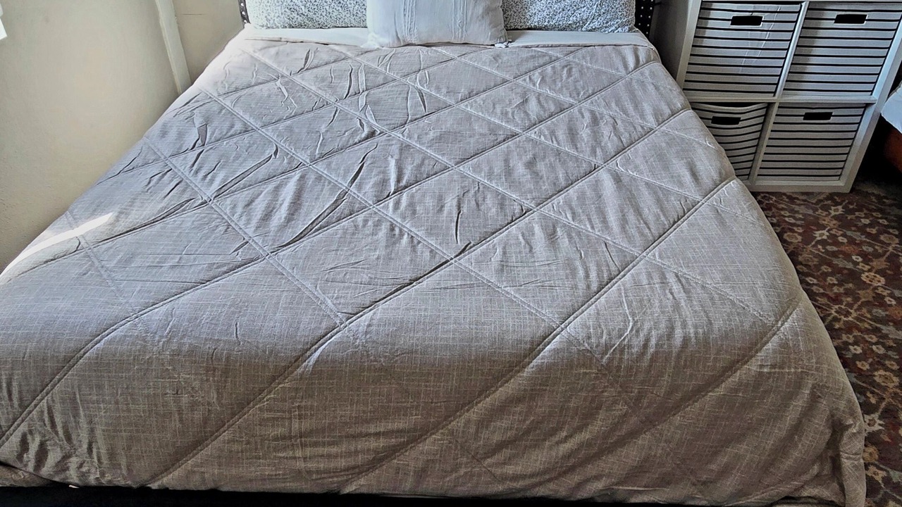 Photo of Bedroom in Susitna North