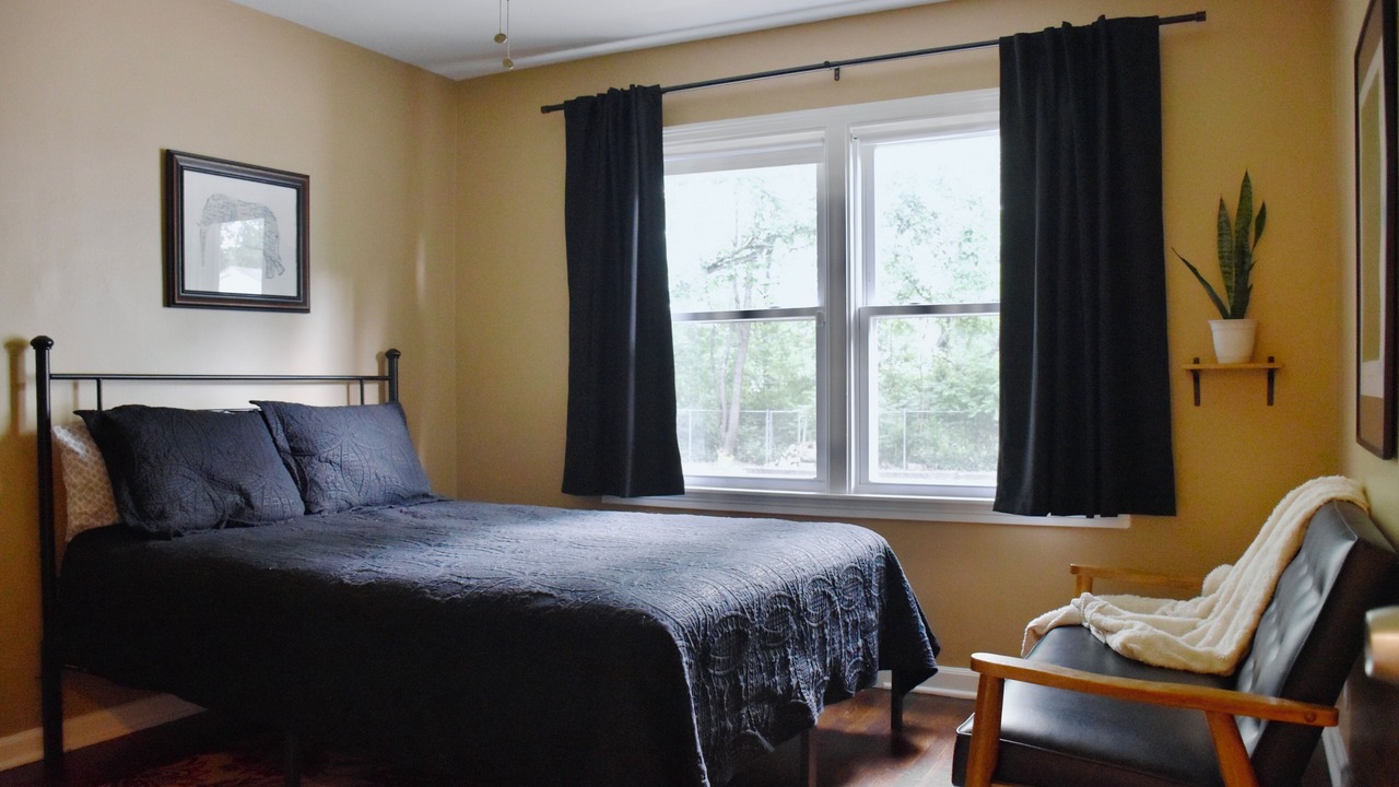 Photo of Bedroom in Tower Homes