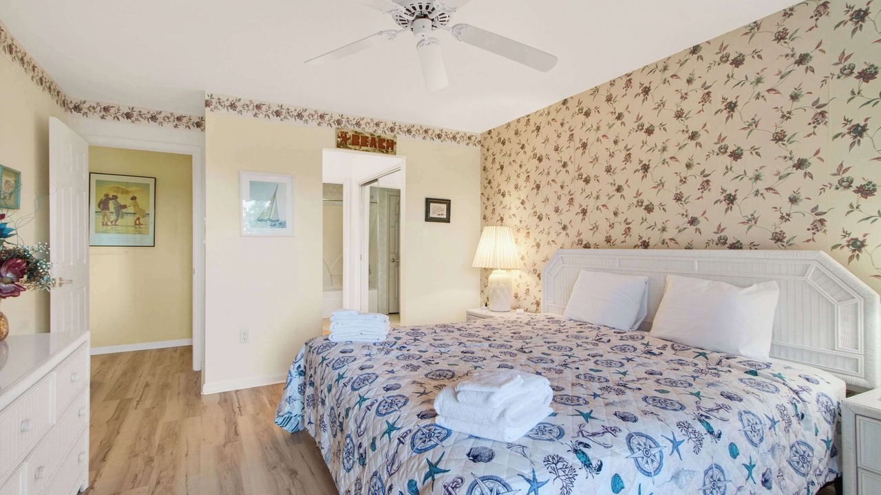Photo of Bedroom in Heron Harbour Isle