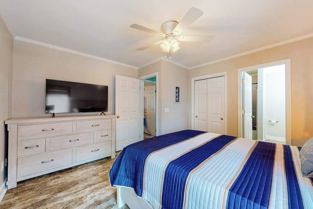 Photo of Bedroom in Caine Woods