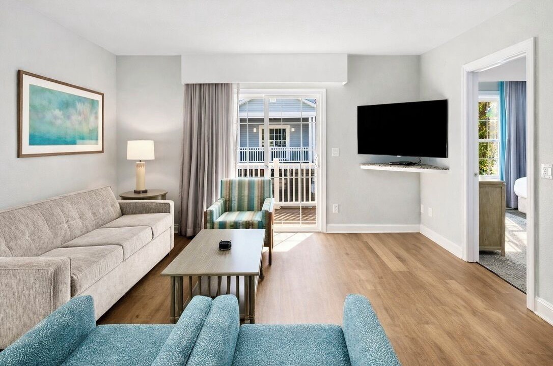 Photo of Livingroom in Ocean Drive