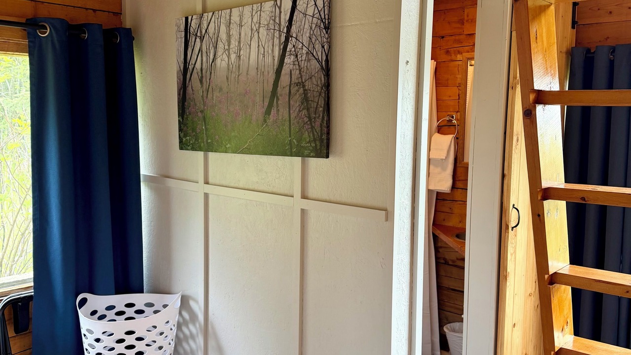 Photo of Bedroom in Ninilchik