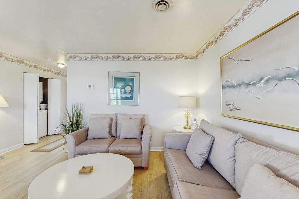 Photo of Livingroom in Fenwick Island