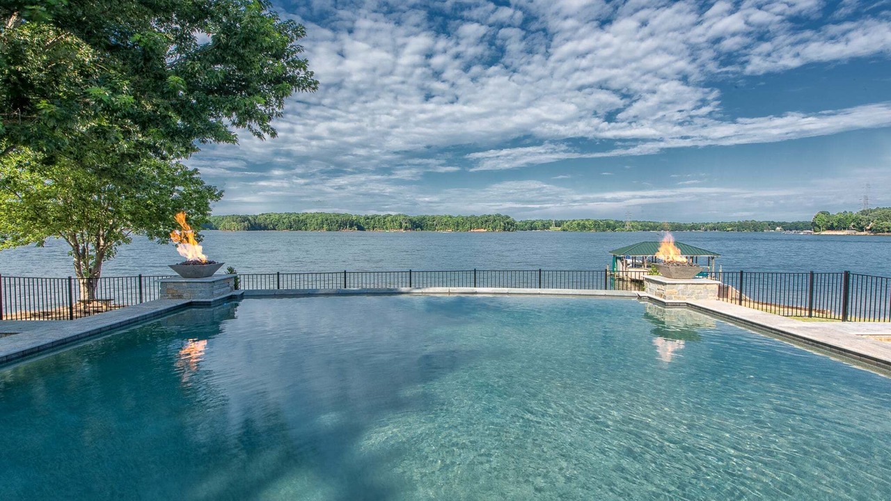 Photo of Outdoor in Lake Norman of Catawba