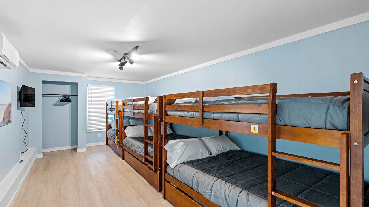 Photo of Bedroom in Mossy Oaks