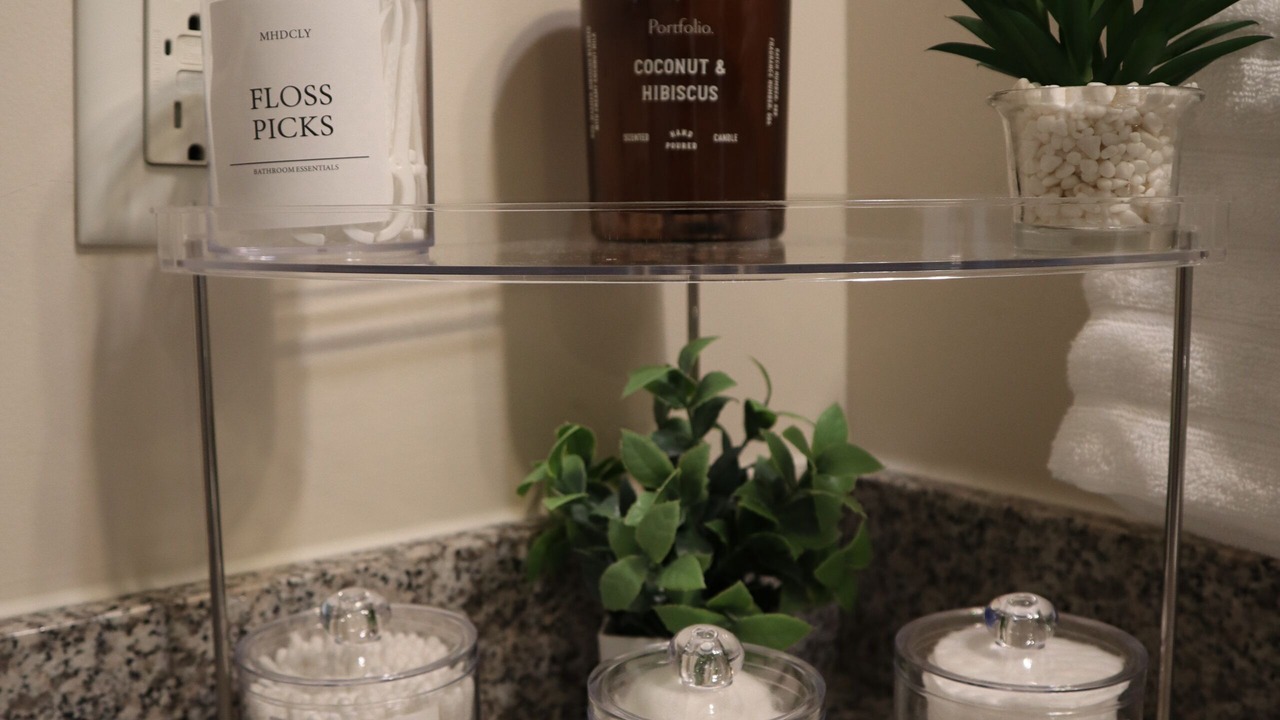 Photo of Bathroom in Peachtree Center