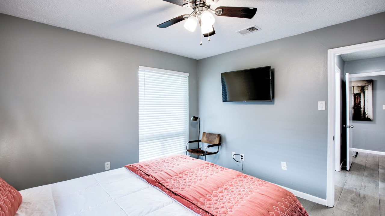 Photo of Bedroom in Clear Lake City