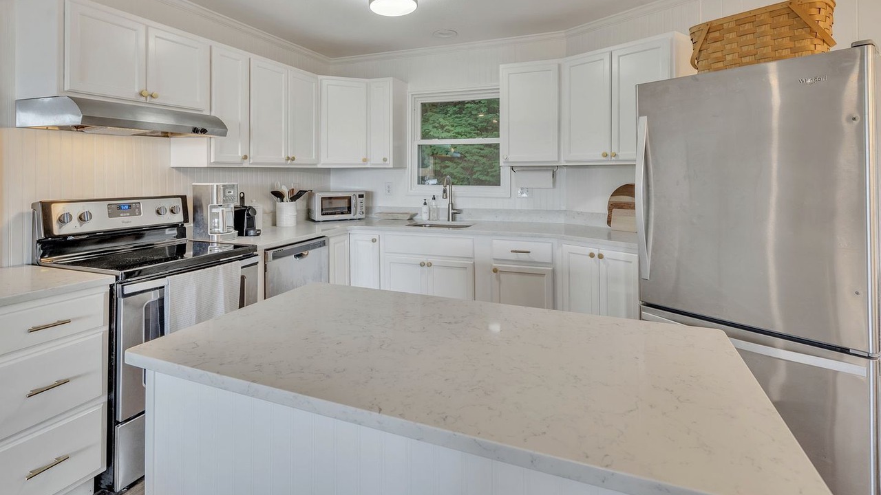 Photo of Kitchen in Walker-In-the-Hills