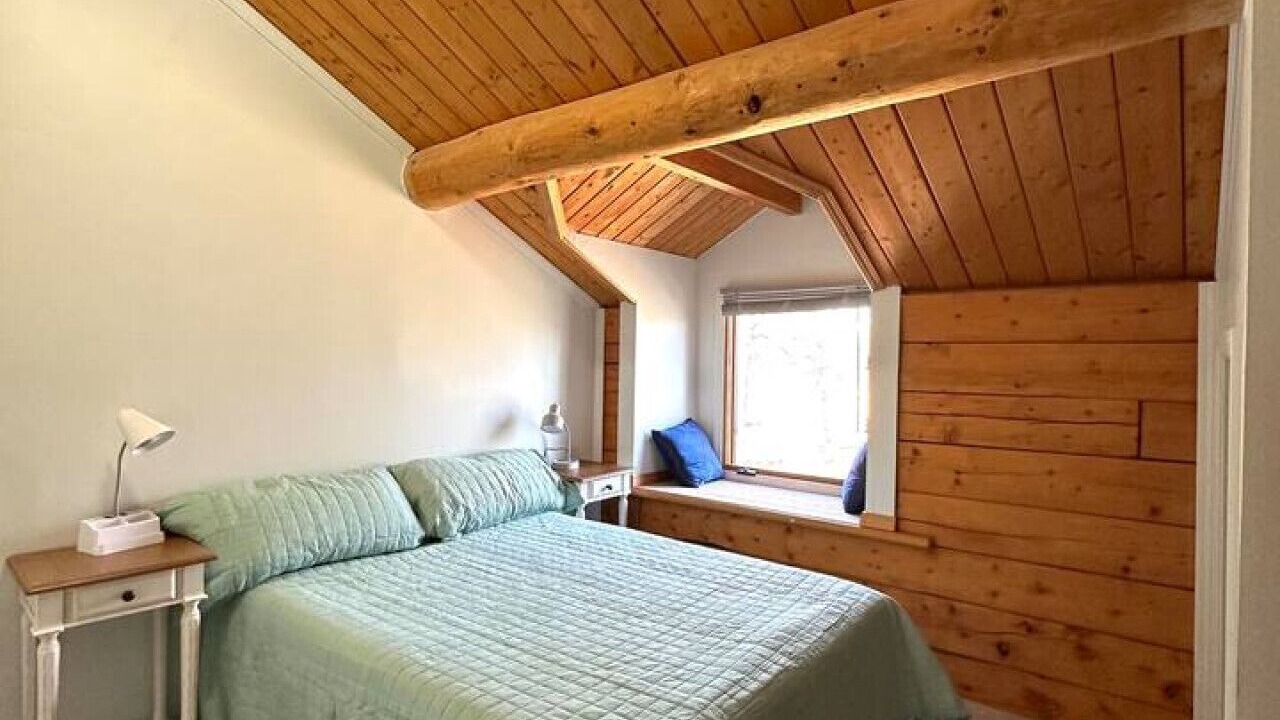 Photo of Bedroom in Kasilof