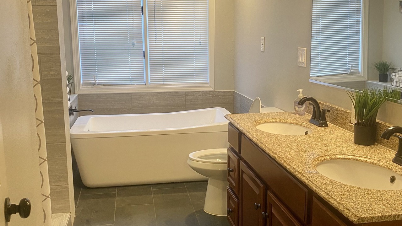 Photo of Bathroom in North Star