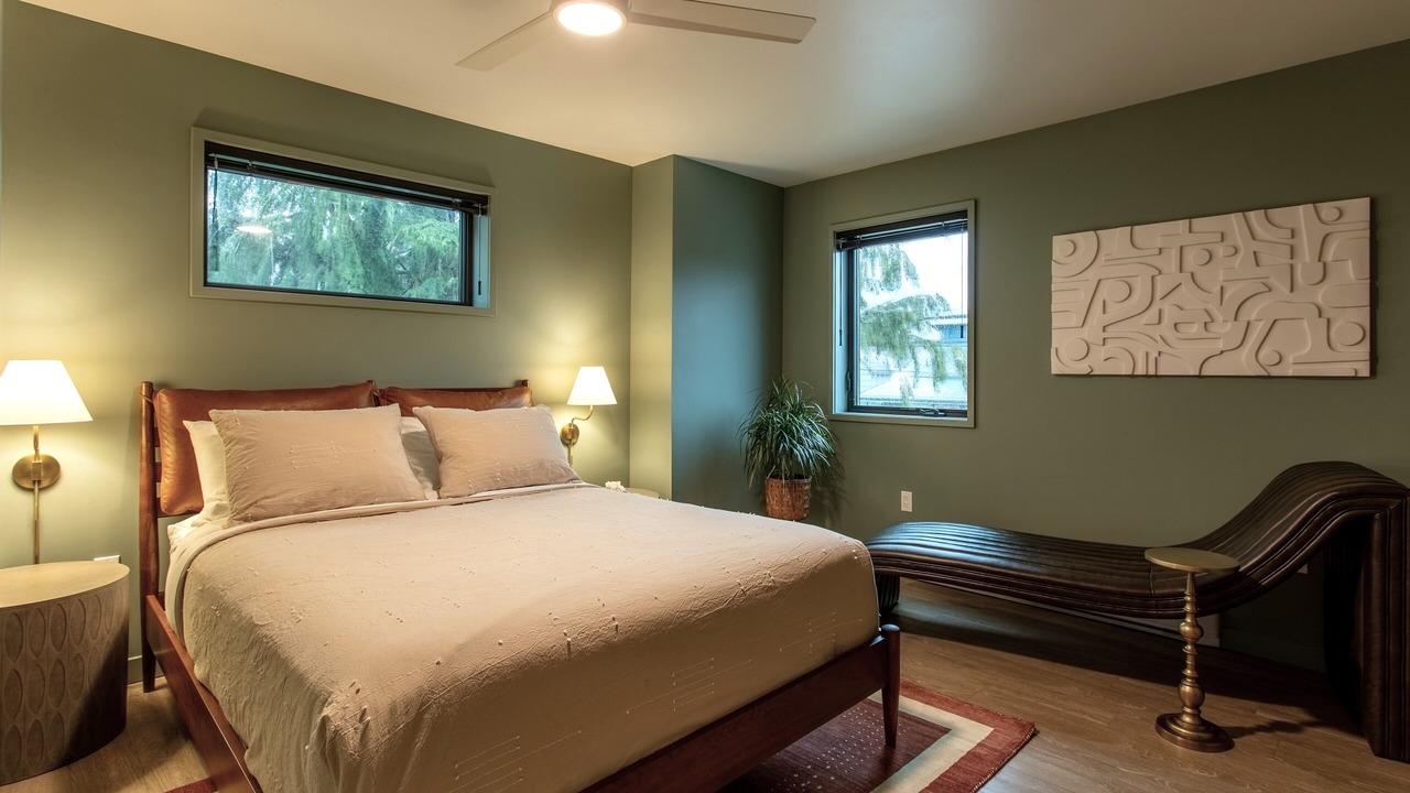 Photo of Bedroom in Downtown Juneau