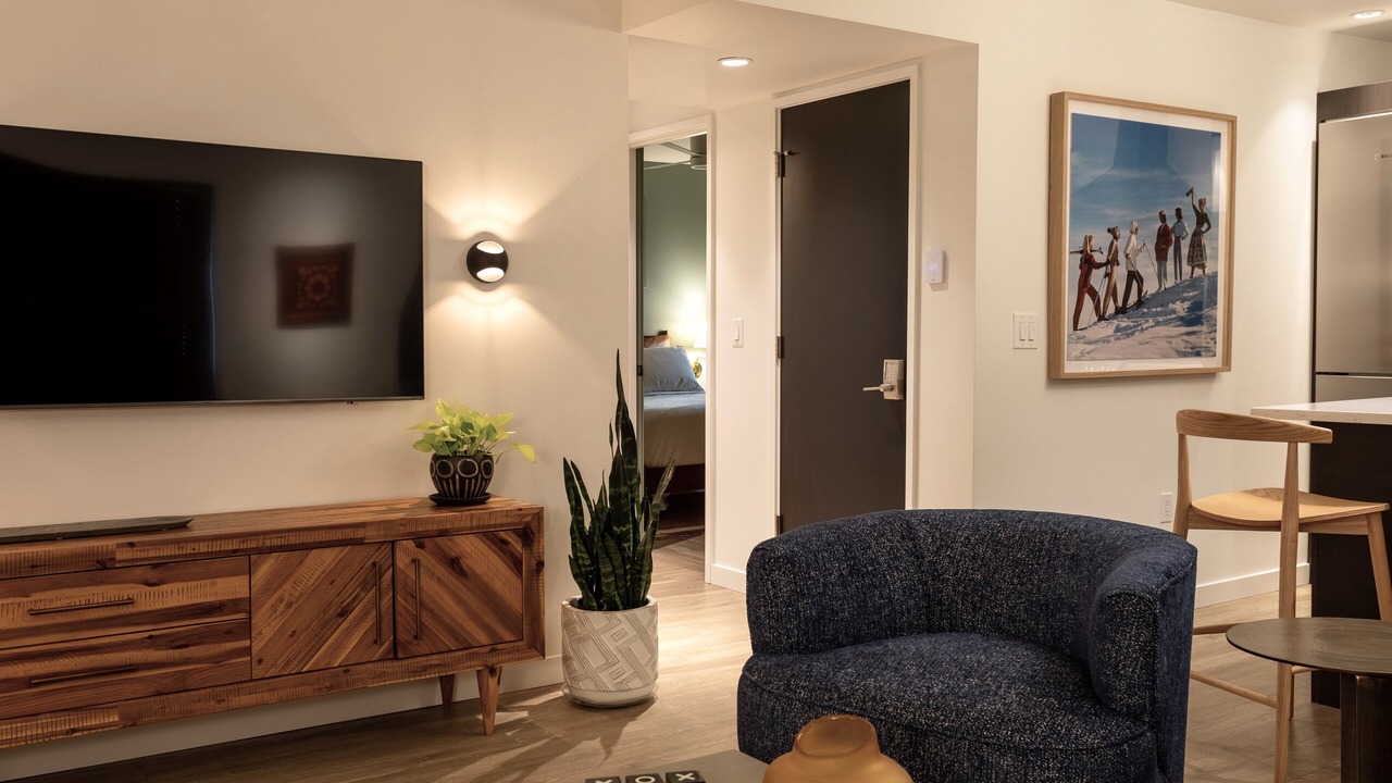 Photo of Livingroom in Downtown Juneau