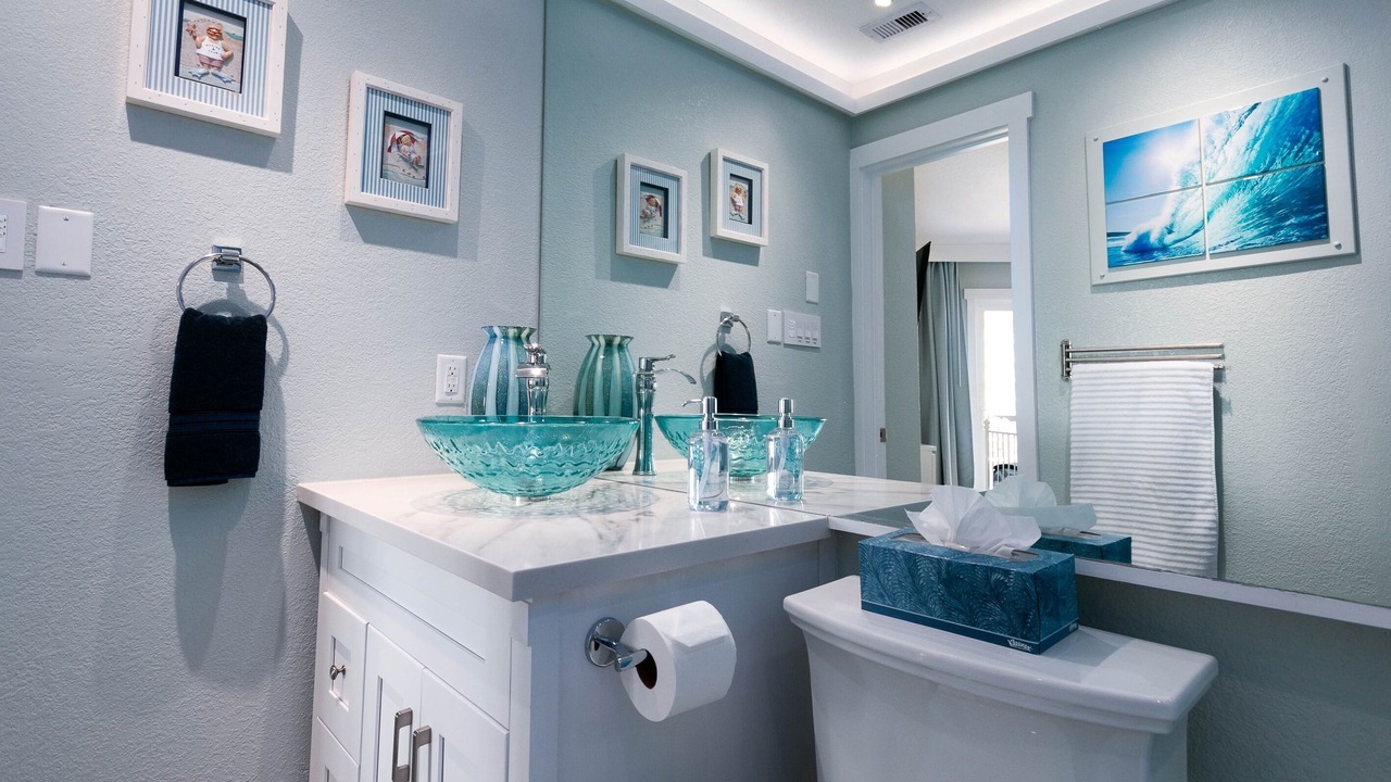 Photo of Bathroom in Galveston