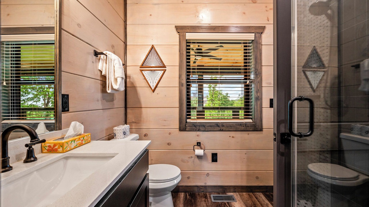 Photo of Bathroom in Gatlinburg