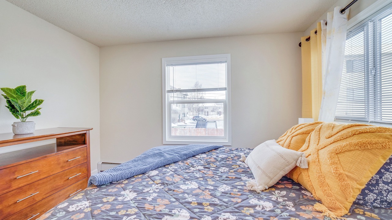 Photo of Bedroom in Midtown Anchorage