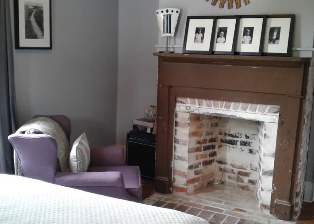 Photo of Bedroom in Historic District