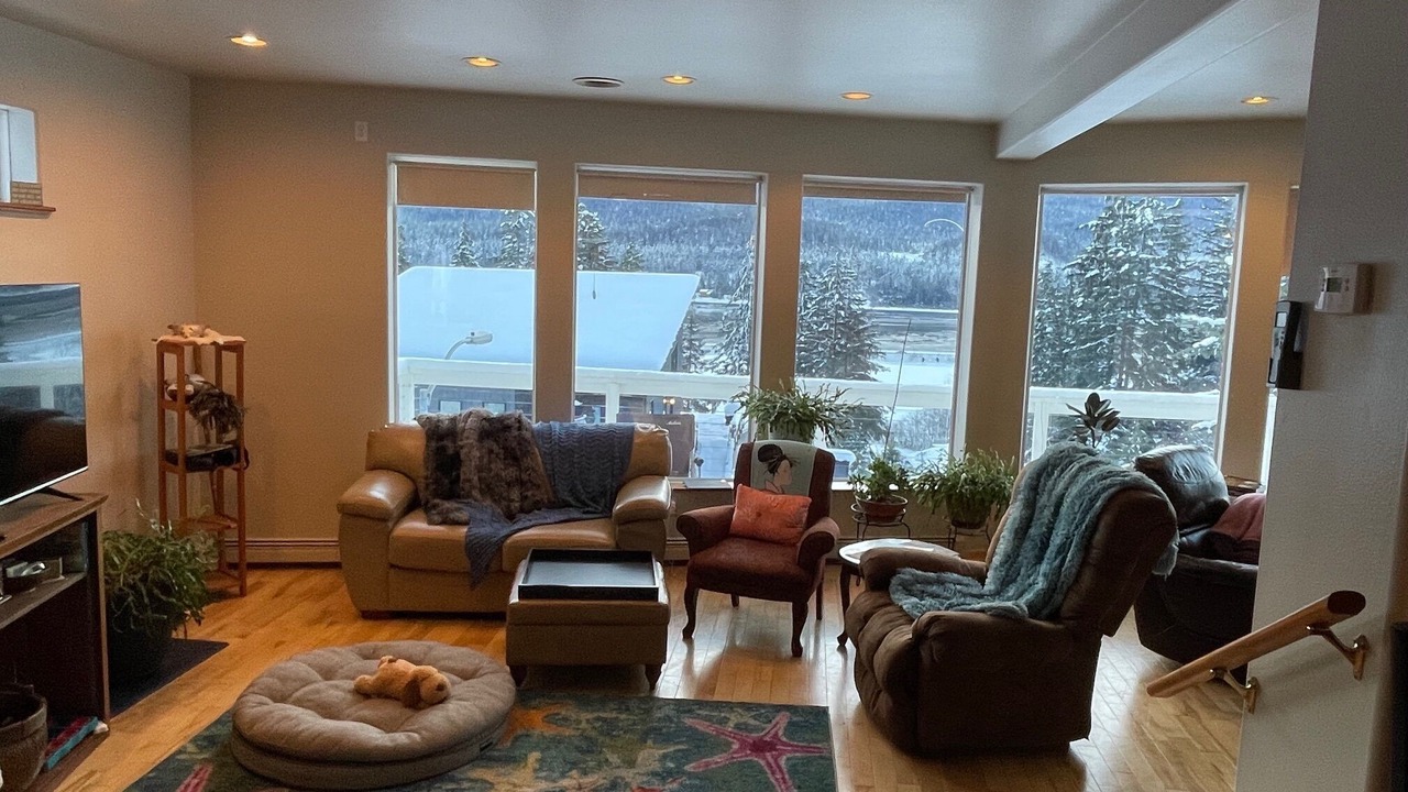 Photo of Livingroom in Juneau