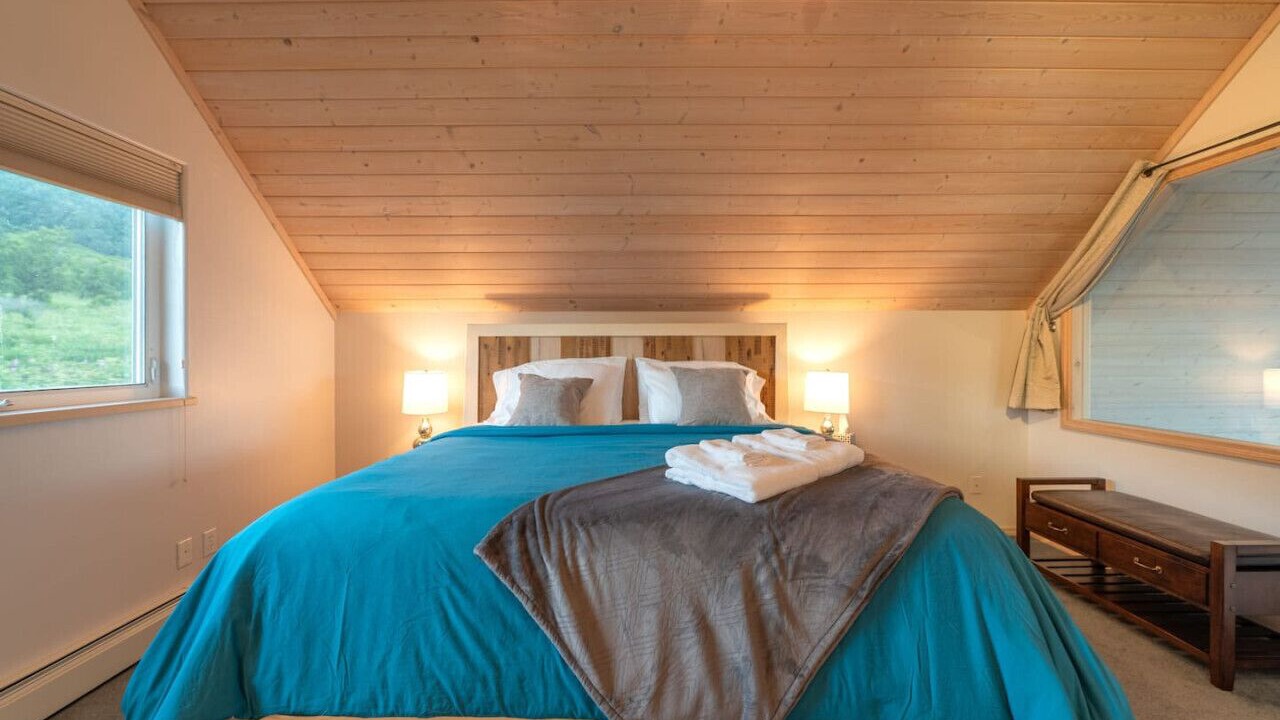 Photo of Bedroom in Kachemak