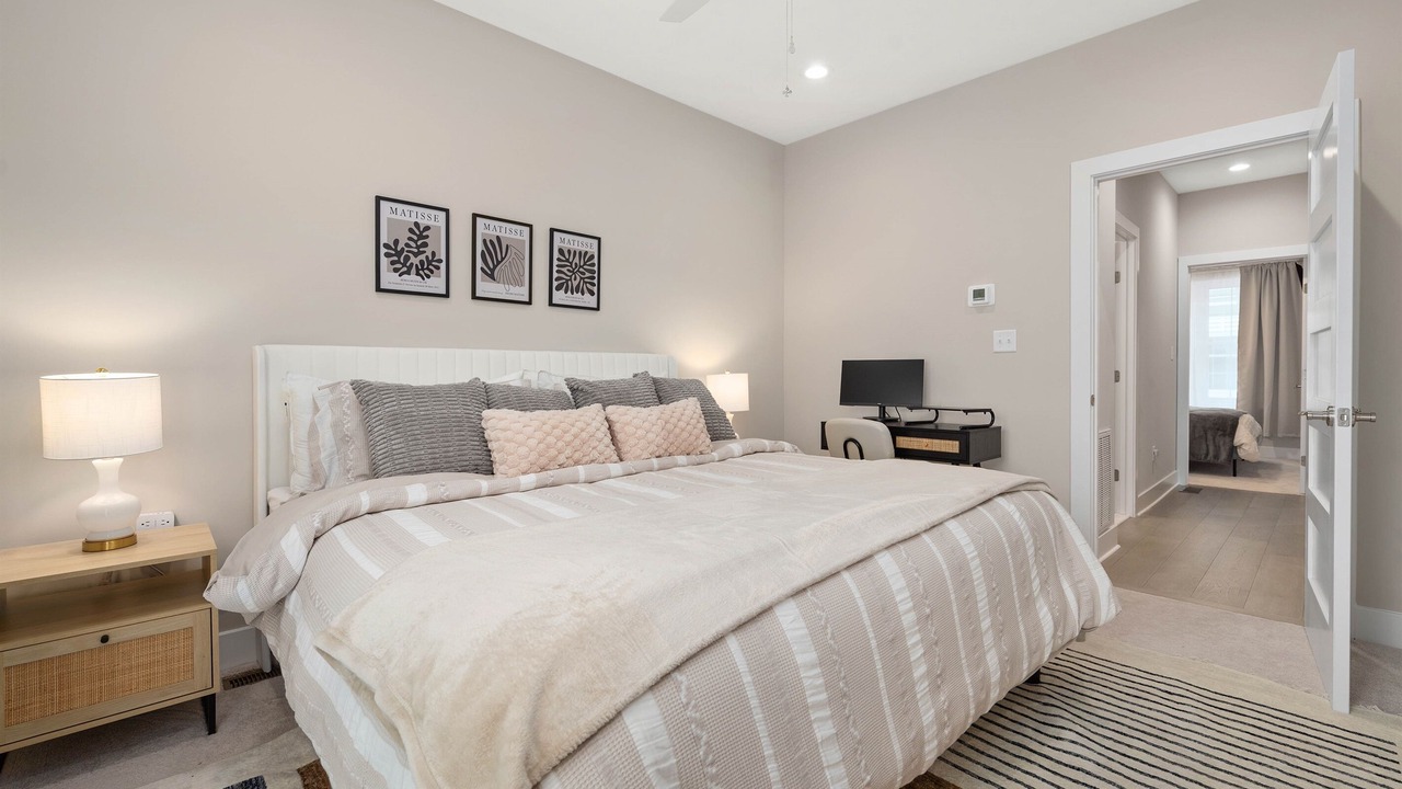 Photo of Bedroom in Caine Woods
