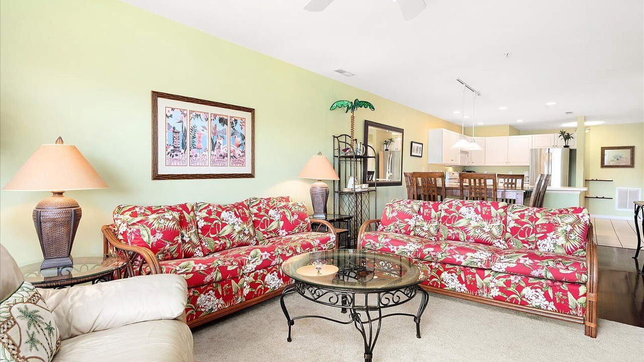 Photo of Livingroom in Heron Harbour Isle