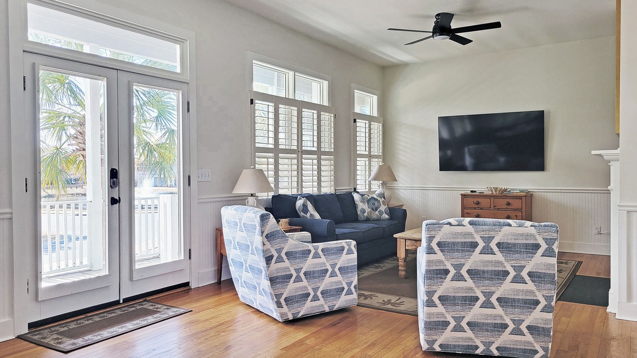 Photo of Livingroom in Litchfield by the Sea