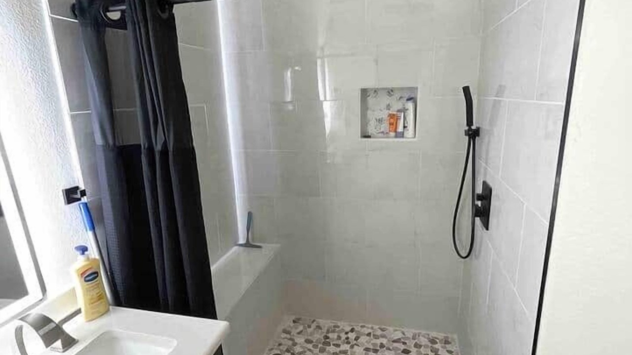 Photo of Bathroom in San Marcos