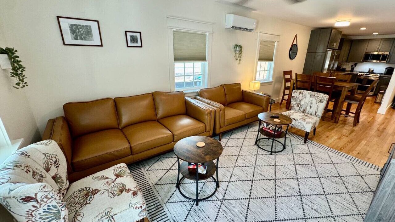 Photo of Livingroom in Uptown