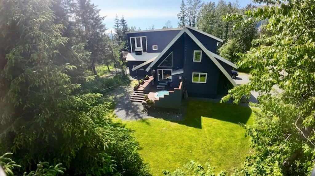 Photo of Others in Alyeska