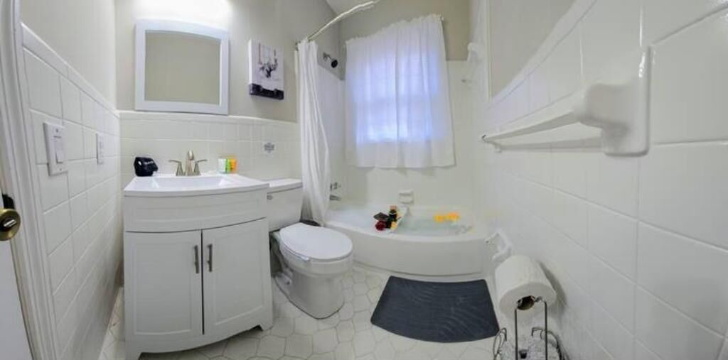Photo of Bathroom in Goose Creek
