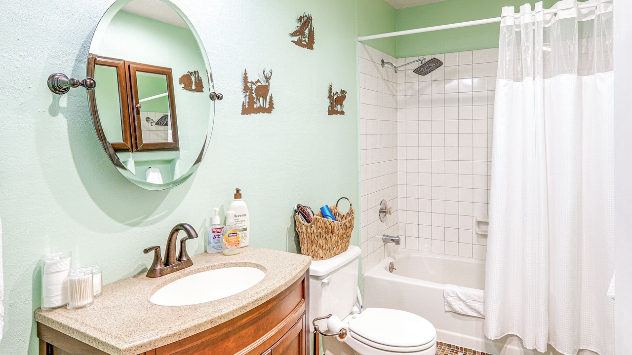 Photo of Bathroom in North Pole