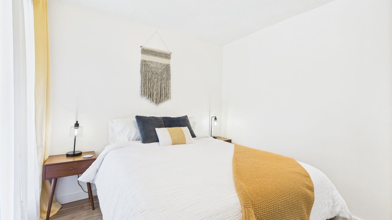 Photo of Bedroom in Juneau