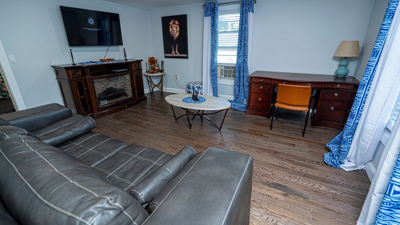Photo of Livingroom in Leominster