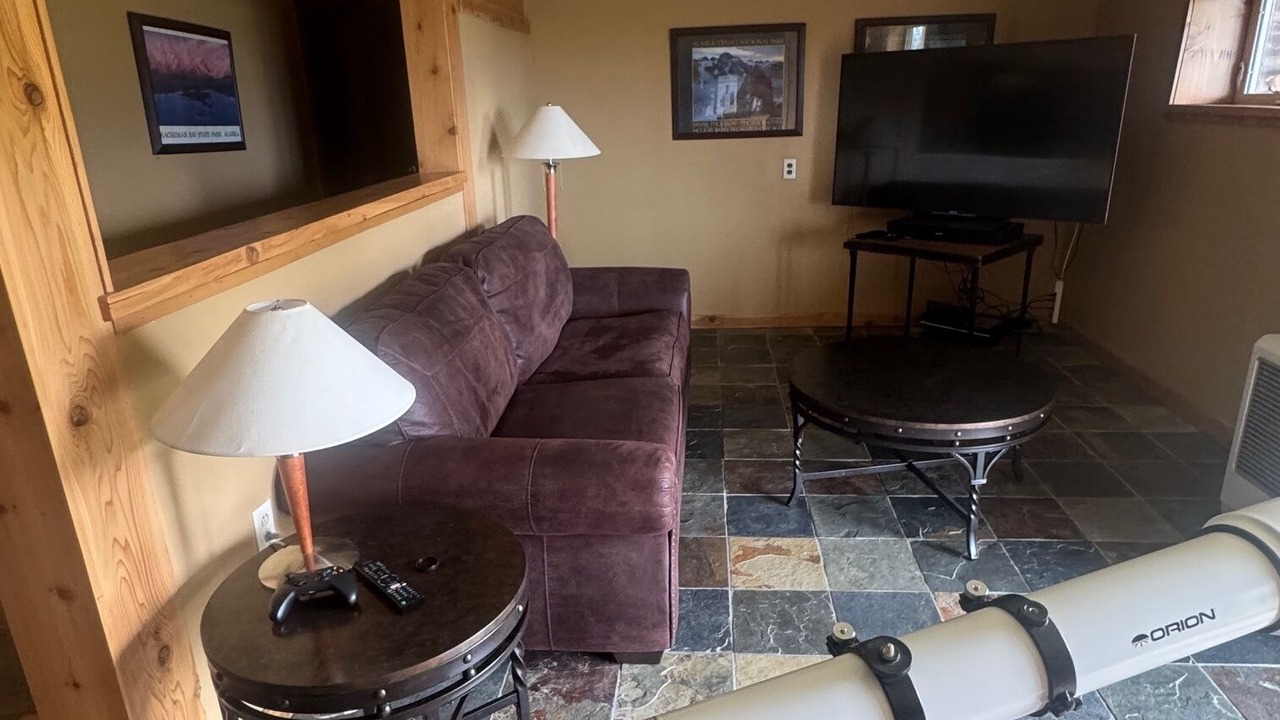 Photo of Livingroom in Happy Valley