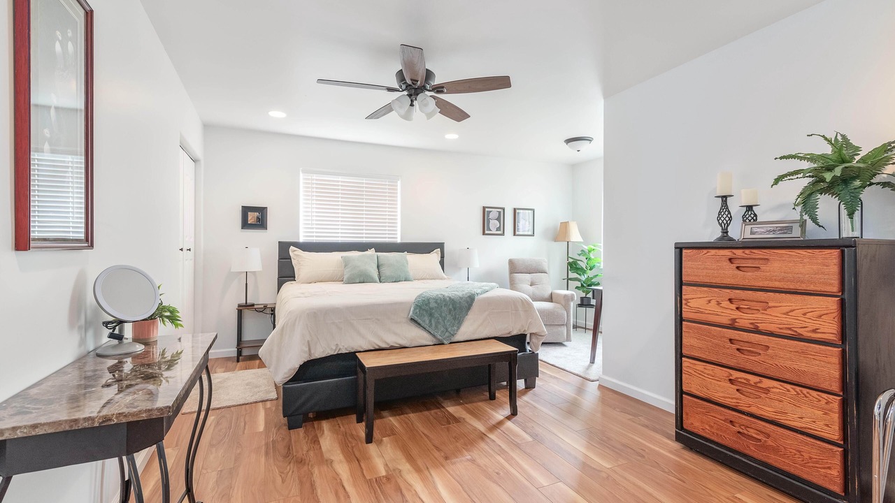 Photo of Bedroom in Meadow Lakes