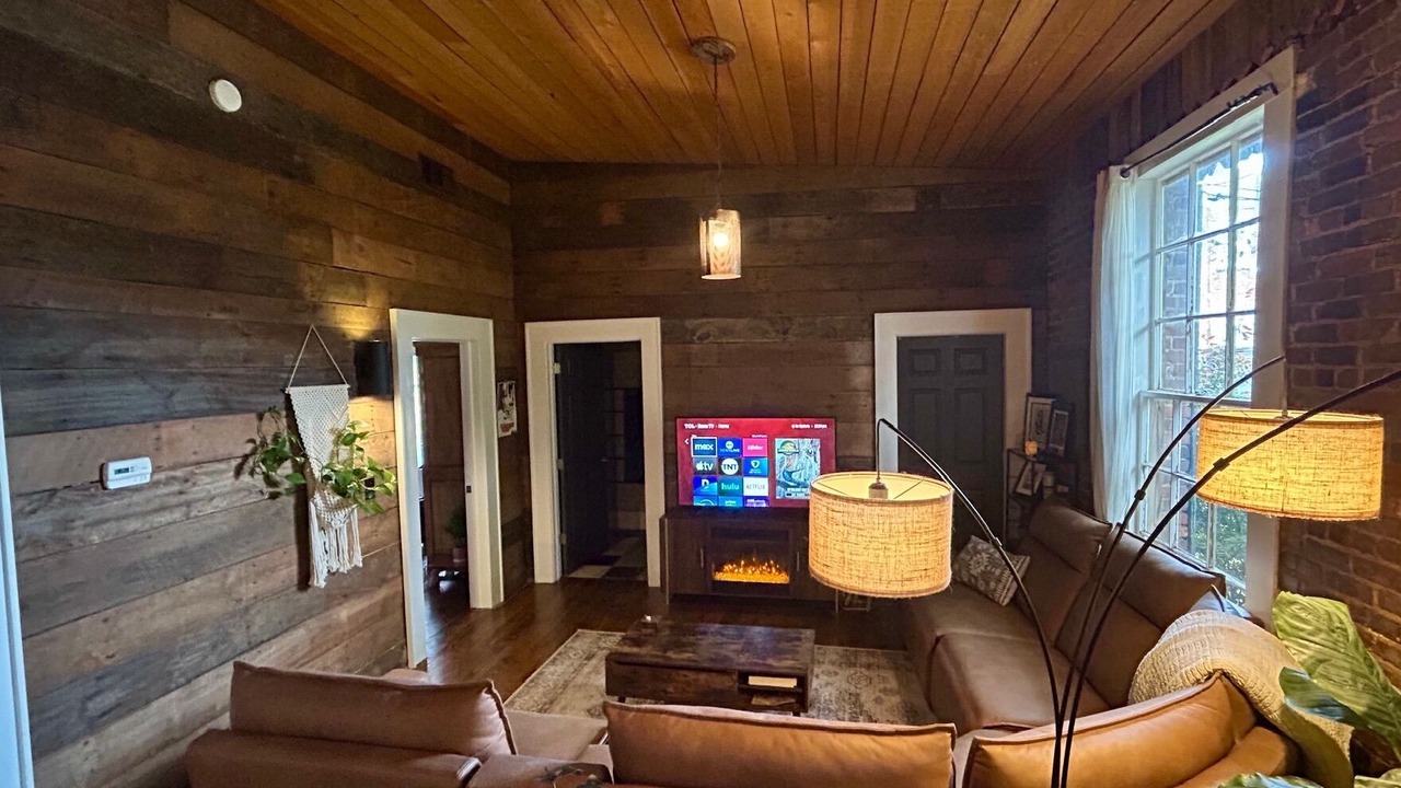 Photo of Livingroom in Eatonton