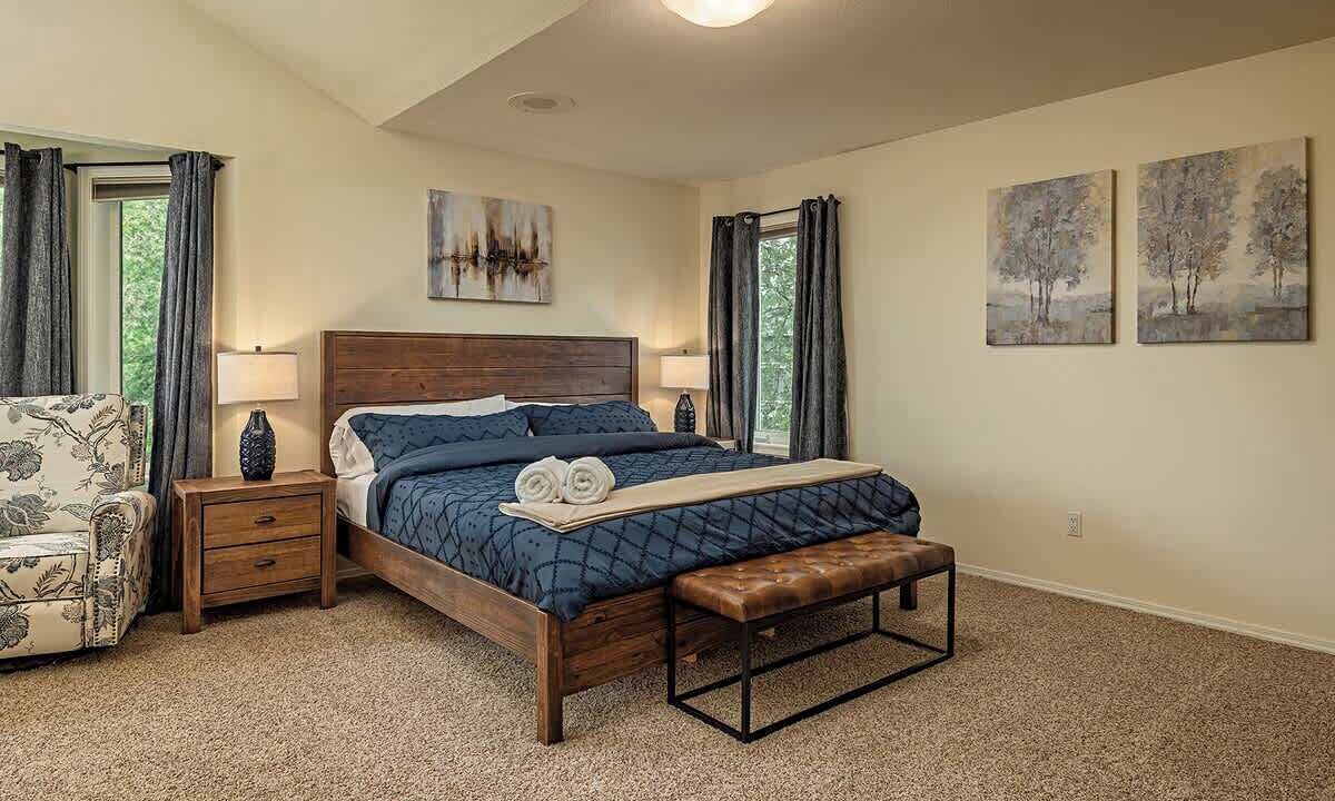 Photo of Bedroom in Northeast Anchorage