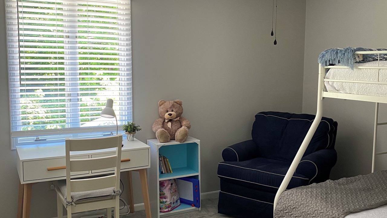 Photo of Bedroom in Berea