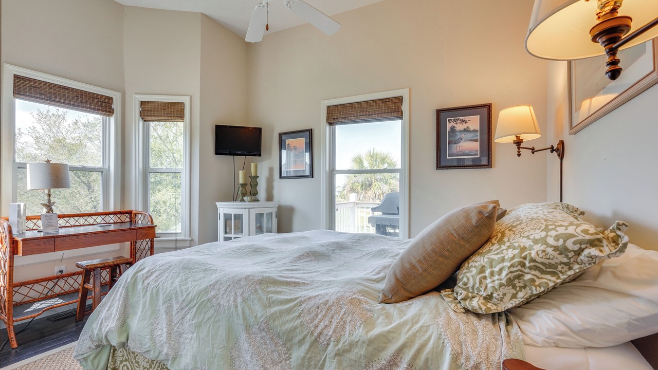 Photo of Bedroom in Ocean Ridge