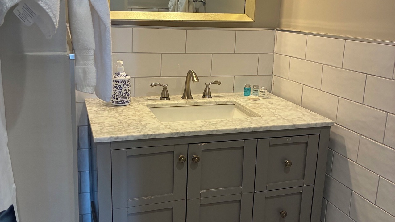 Photo of Bathroom in Peachtree Center
