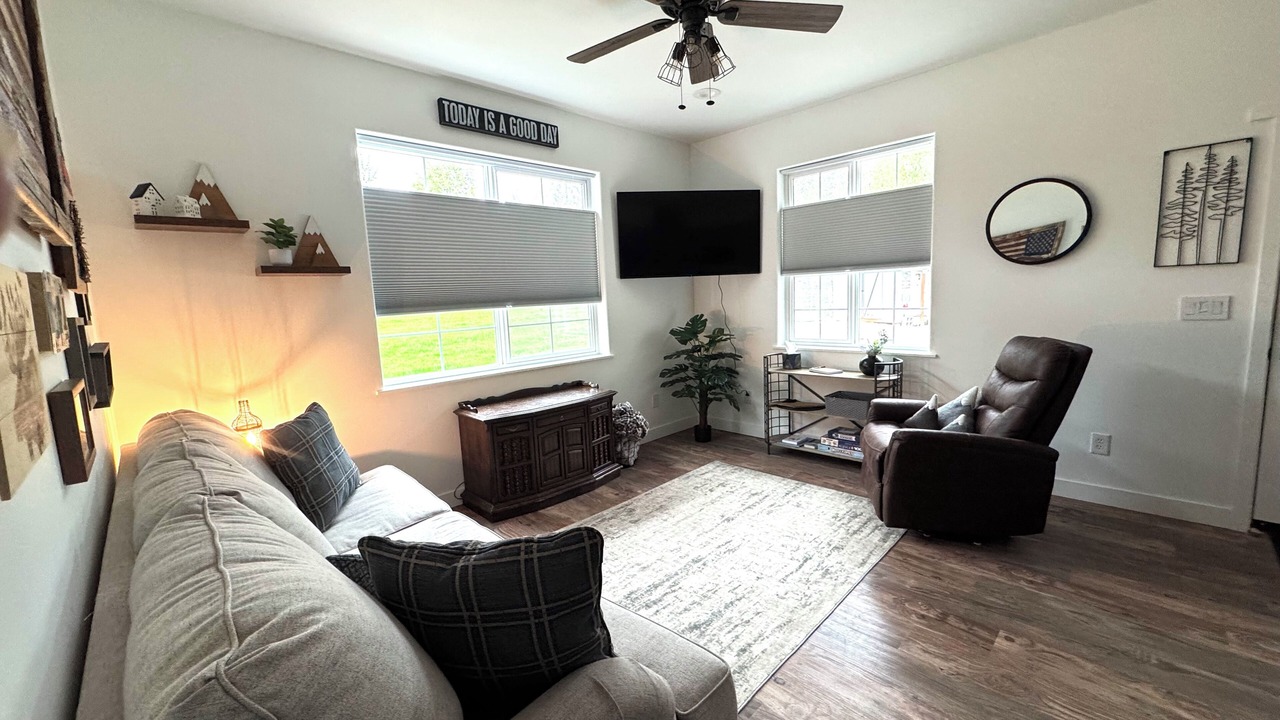 Photo of Livingroom in Wasilla